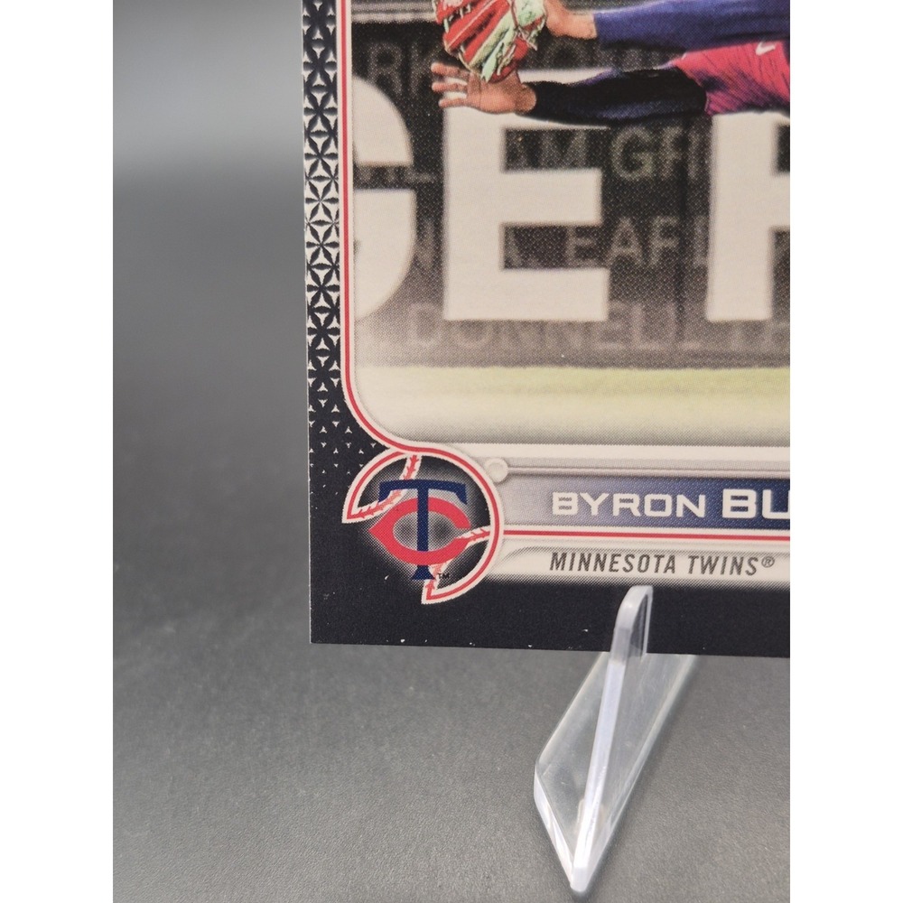 2022 Topps Byron Buxton 576 Black Parallel /71 Minnesota Twins SP MLB Card - Picture 6 of 10